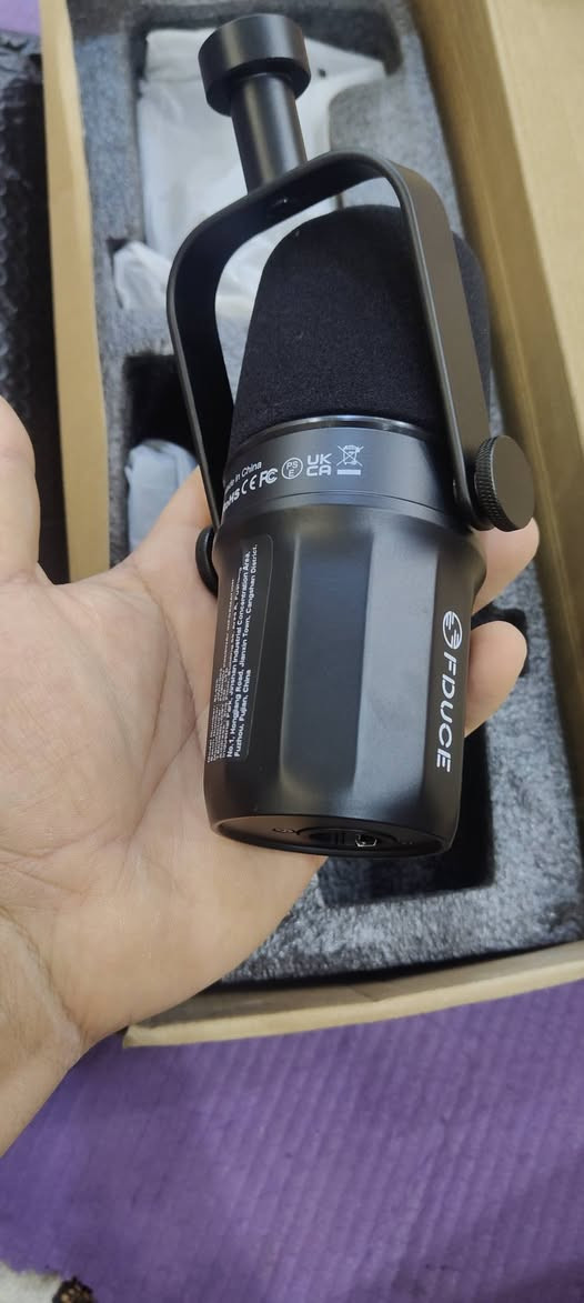 مايك داينمك ماركة FDUCE SL40X
المحتوى، الألعاب، البودكاست، البث المباشر، التسجيل في الاستوديو، إنتاج وبث الصوت والفيديو عزل الضوضاء كوالتي عالي جدا معدن بالكامل كامل مع لاستاند والكيبل 50الف قفل


**إذا كنت صاحب هذا الإعلان وتريد حذفه لأي سبب، رجاءا أرسل رسالة إلى الدعم الفني**