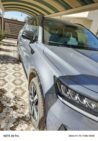 كيا سورنتوا وارد امريكي موديل 2022 محرك اربعة سلندر 2500 جي دي اي و ام...