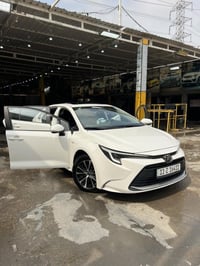 كورلا هايبرد موديل2025مواصفاتها حلوه ماشيه 16الف سعرها 147قفل مكانها ب...