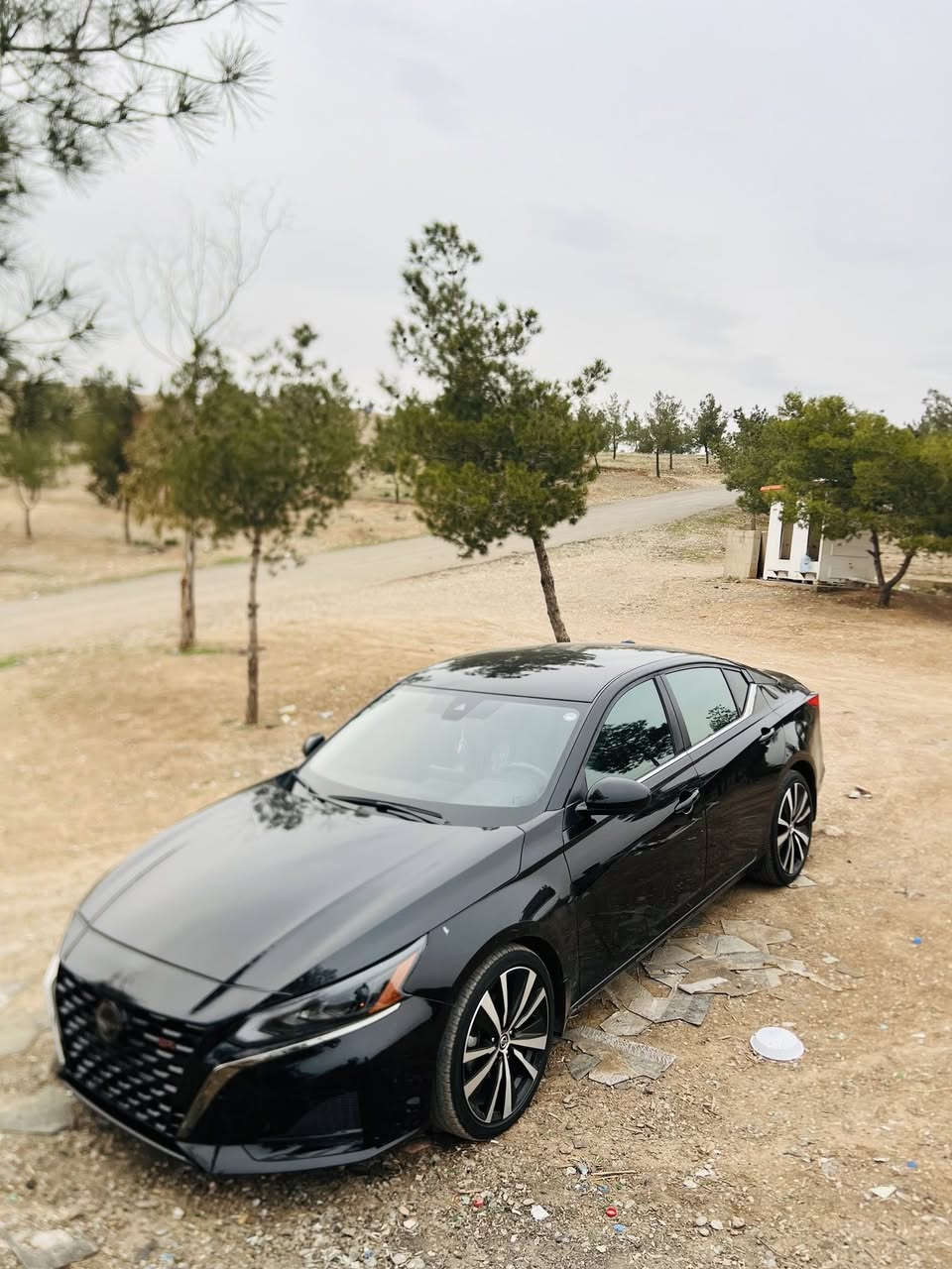 السلام علیکم
Nisan Altima 2022 SR 
نیسان ئاڵتیما ٢٠٢٢ مواسەفات Sr 
بەس بۆنید سبغ دەرگای سایەقی بیلاد گۆڕاوە بێ سبوغ 
ئیرباگ سوکانی سیستەمە  
شانسی پێشەوەی کەمەک ئەزیەتی هەیە و بەشەرتی سبوغ و لعیم و معجون و بڕاوەیە 
کوشین جڵد 
ڕادار پشت و پێشی 
پشتی ئەساسە خۆی ئستۆپ ئەکا 
گێر شەفتە لە سوکان 
ماوەی ڕۆشتنی ٣٠ هەزار میل ڕۆشتەوە 
سەیارەکی زۆر زۆر پاک و بێ مەسروفە بەبێ شوخت و قنج و قۆپە 
سعری ١٤٨ وەرەقە و کەمێک مجال 
ڕقم تلفۆن ***********
واتسئاپ ***********
