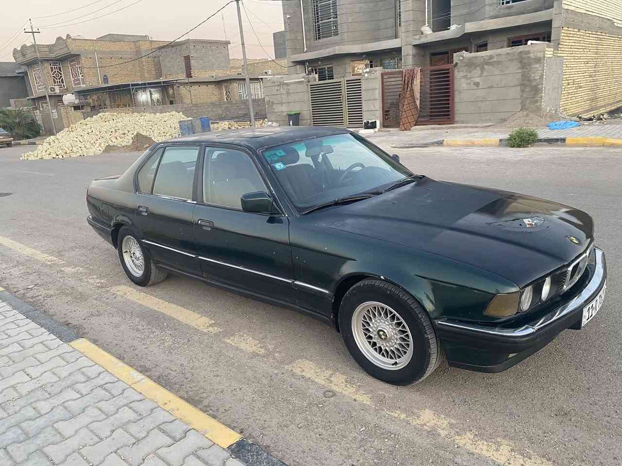 السلام عليكم

Bmw 740 موديل 1993 للبيع

رقم بغداد الجديد مشروع وطني سنويتها لل٢٧ وهزة ما خلصانه 

صدر امامي خلفي جديد 

مكينة وگير كفالة 

كشنات كهرباء فتحه سقف

مكانها واسط العزيزية 

السعر 58 وبيها مجال بسيط

للتواصل ***********
