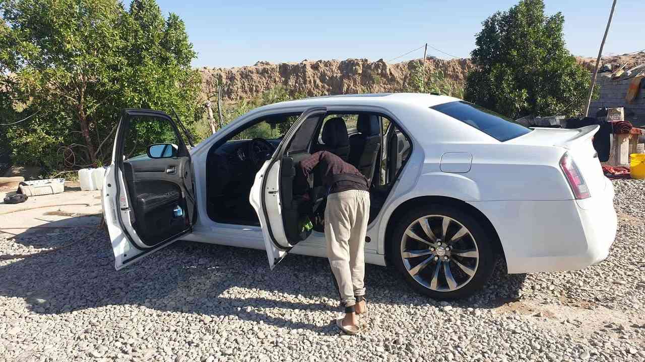 السلام عليكم
للبيع اوباما 14 s رقم سليمانية بأسمي ماشية 101 مكفولة ما عدا كارت موضح فدشي بسيط  ***********   سيارة استخدام شخصي قليل
سعرهة 215 قفل  تحويل مباشر  وكالة ما اسوي المكان كوت
