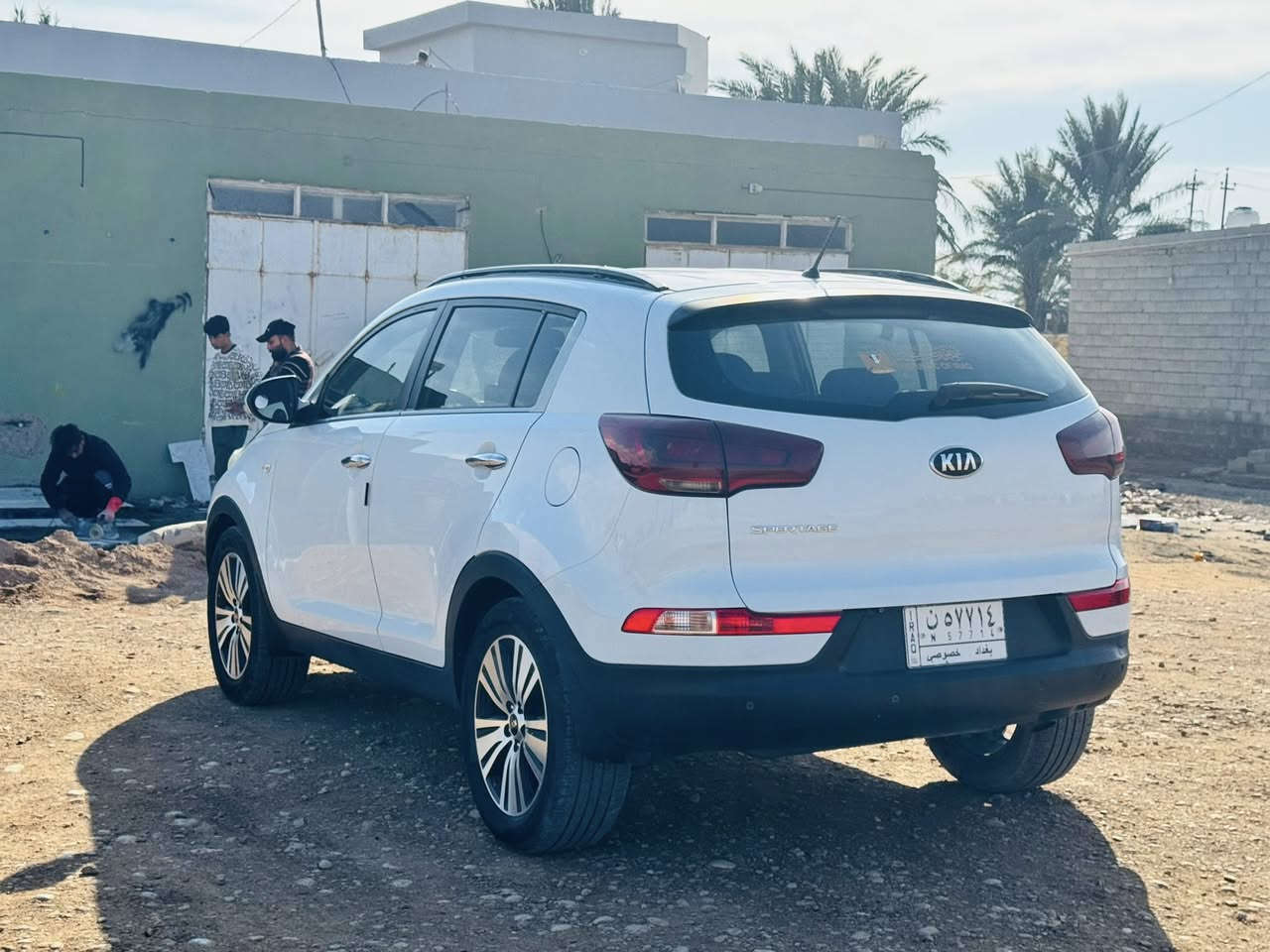 🚗 للبيع كيا سبورتج 2016

نضيفة جداً (نضيفة حيل)
✔️ بدون حوادث
✔️ مكفولة ما بيها أي نقص
✔️ شرط فحص (شاصي، مكينة، قير)
✔️ ضمان  / نضيف جداً

📌 المواصفات:
 • 4 سلندر اقتصادية بالصرف
 • شاشة بلادي
 • بلوتوث بلادي
 • حساسات
 • كامرات

📍 جاهزة ومال جناي 

💰 السعر: (يحدد بعد التواصل)
📞 ***********
***********
المكان / ديالى / مندلي
