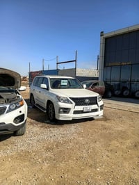 للبيع لكزز موديل 2014  تحكم استيرن تحكم امرايات  تحكم جوبلسات فول واحد...