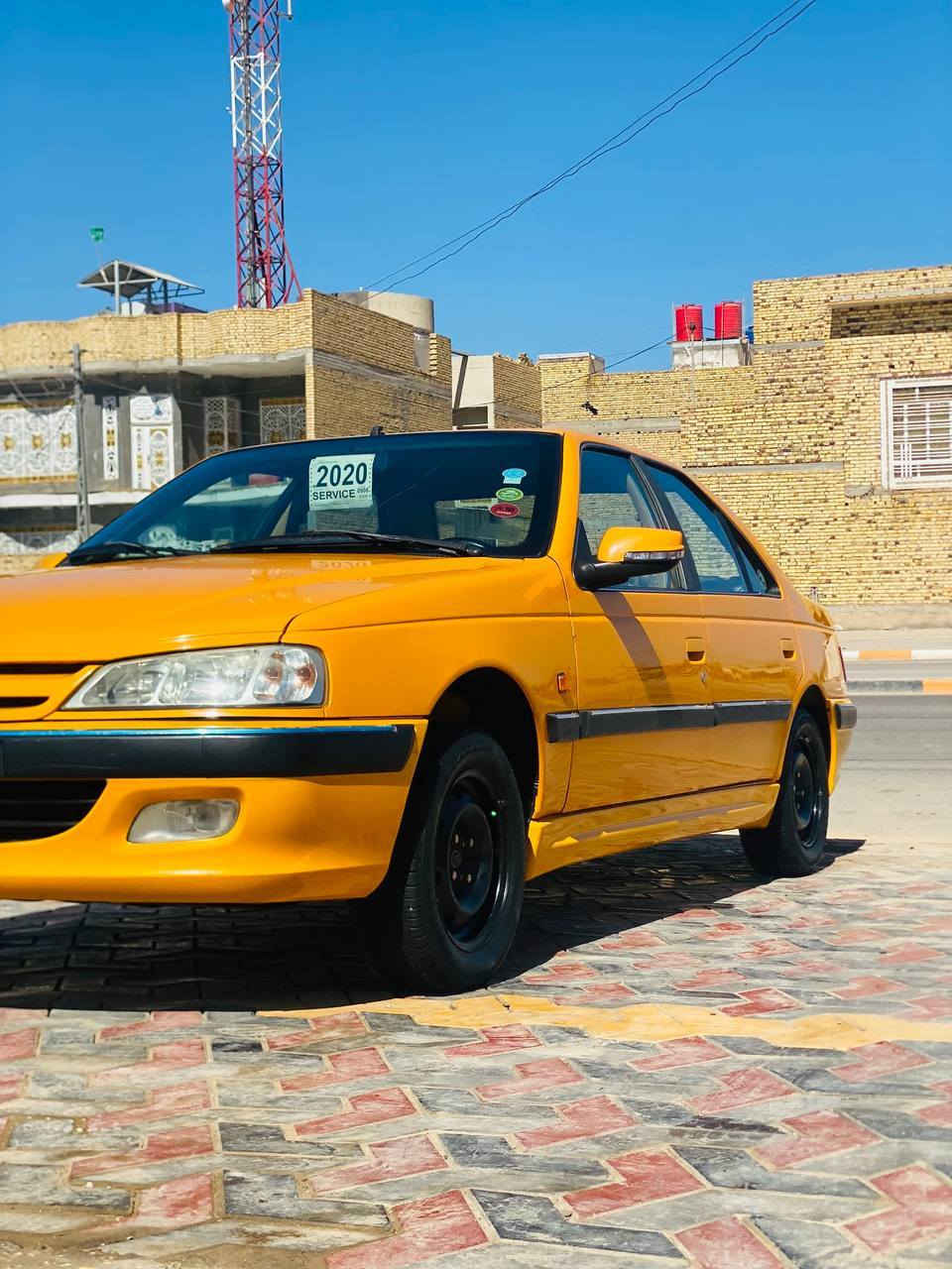 سلام عليكم بيجو بابل لبيع موديل 2020 كفاله عامه سياره حلوه ونضيفه تخم تاير حدايده جديده سياره ماشيه 149السنويه بعد شهر وتصقط سياره مصفره هيهه وغرامات السعر 65وبيه مجال مكاني العماره حي الوحده 0776 255 0626الرقم
