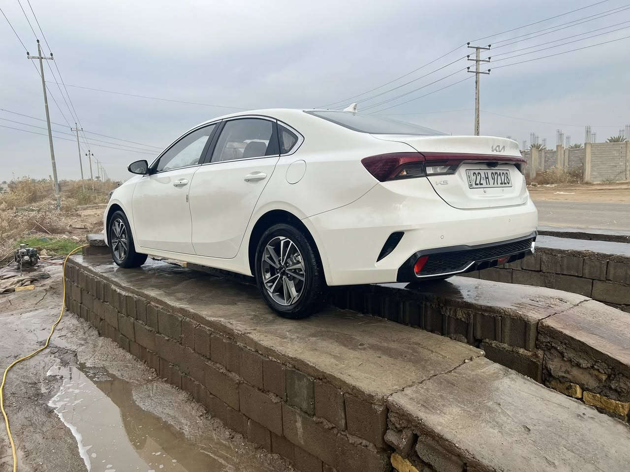 السلام عليكم جميعاً كي٣ موديل ٢٤ فول مواصفات بيه الدعاميه تبديل وكد شبر بارد بل بنيد ماشيه ١٨ ألف *********** مكلف بلنشر اتصل على صاحب الرقم
