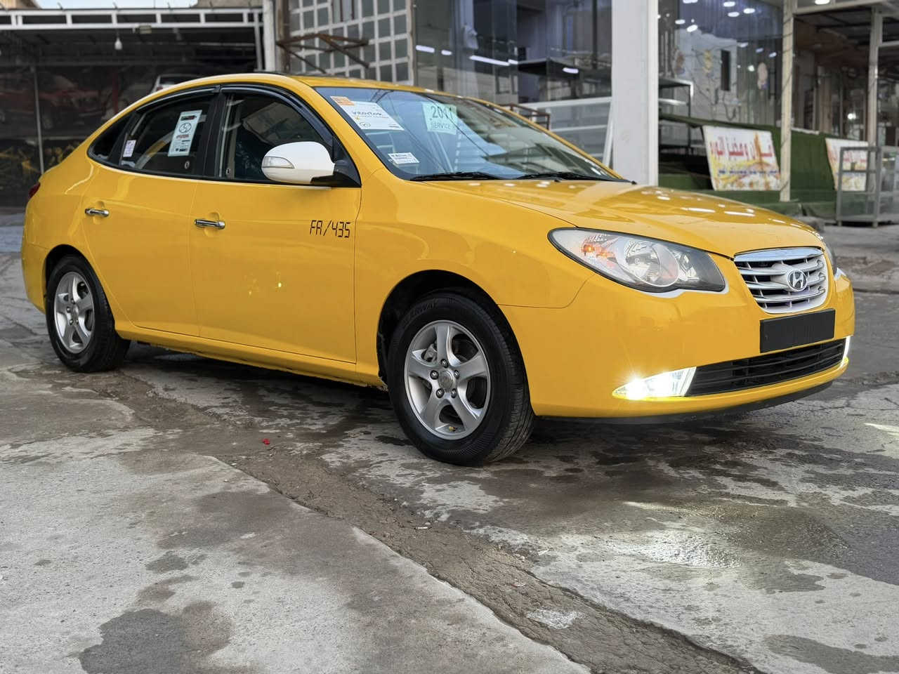 السلام عليكم
لنترا خليجي 
موديل 2011
موصفات فول 
رقم بغداد جديد 
ارقام سنويه هزه كله جديد
بسمي السياره شرط التحويل بل موصل 
كابون بانزين بيها 
مكينه 1600 دكشن عالي
كير +مكينه بشرط 
صدر امامي خلفي جديد 
طخم تايرات جداد 
هيه غرامات صفر كلشي ما عليها
بدون ضرر شرط وبدون معجون 
سياره جاهزه ما ناقصها شي 
مكان السياره موصل ايسر 
بيع بدون مراوس ونقد 
السعر (((125 )))وبيها مجال بسيط 
وتساب ***********
