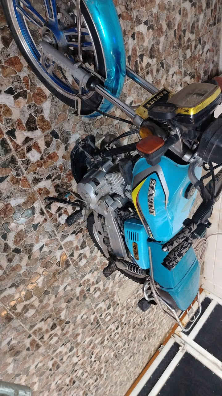 للبيع سونليك 23 5 كير  محرك ما مفتوح كهربائيات منفيس +عقد معرض موجود اي عيب مابي شراي تعال خاص او خابر مكاني واسطي وهاذا رقمي ***********
