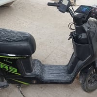 دراجه شحن R9 جديد مابيه اي نقص سعر 450 بيه مجال رقم الهاتف  0776744012...