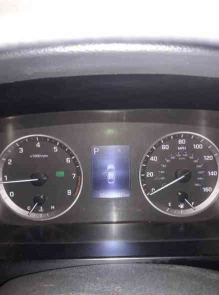 سوناتا موديل 16 أمريكي حادث تقرير امطار اليبل واحد مكفولة من الصبغ عدا مكان بصيط  جاملغ خلفي وعندي صور قبل الصبغ السعر 120 رقم السيارة بغداد مكان السياره بغداد ***********
