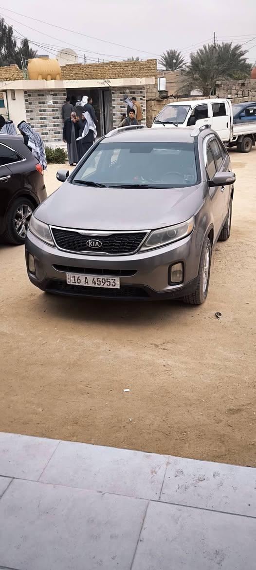 كيا سورنتو 2015 وارد امريكي بيها جاملغ وبنيد صبغ ❤️ اربعه سلندر ❤️رقم دولي بسمي اللون فيلي ❤️السعر 135 المكان كربلاء المقدسة ❤️ الاتصال على الرقم *********** ❤️ ابو حيدر الحسناوي ❤️واتساب موجود
