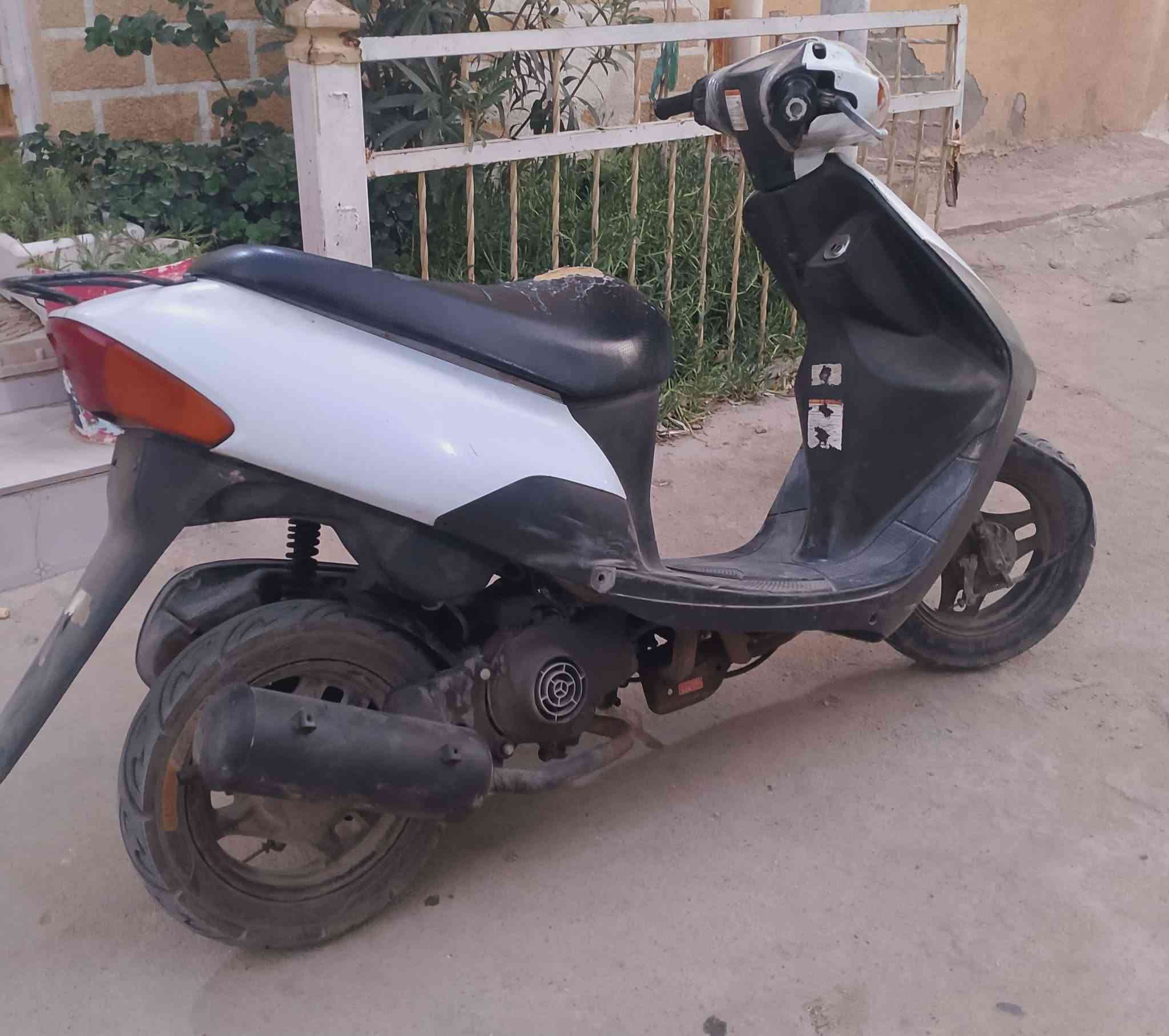 دراجة ساسوكي رياضي مجفته للبيع السعر175 وبيها مجال قليل .


**إذا كنت صاحب هذا الإعلان وتريد حذفه لأي سبب، رجاءا أرسل رسالة إلى الدعم الفني**
