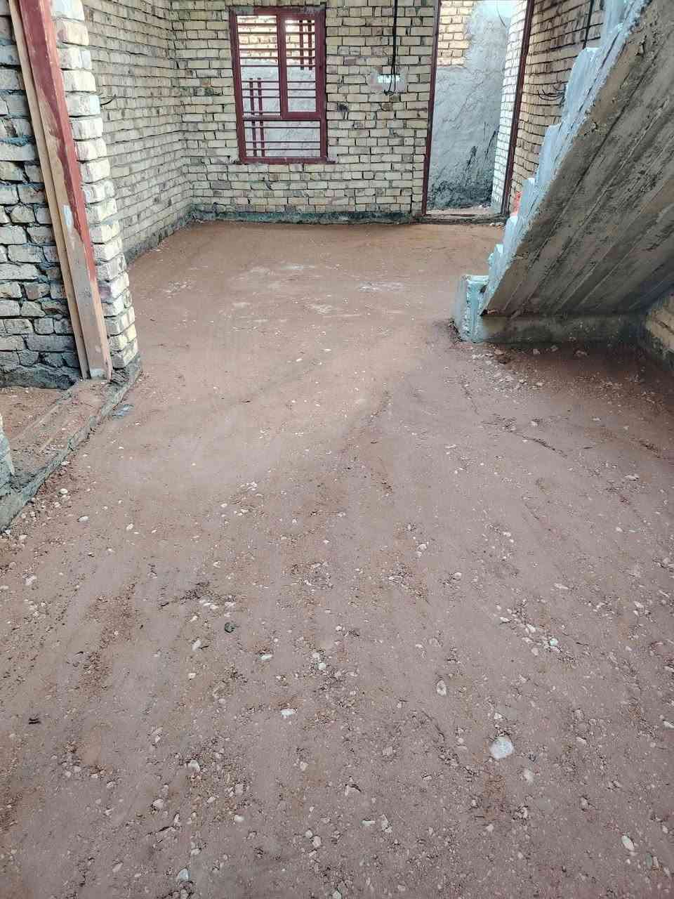 يوجد كادر خباطه   صب ارضيات
تدخيل سبيس وحدل تطليع اتراب وحدل قفاز  ترميم بيوت  قلع كاشي 

***********
