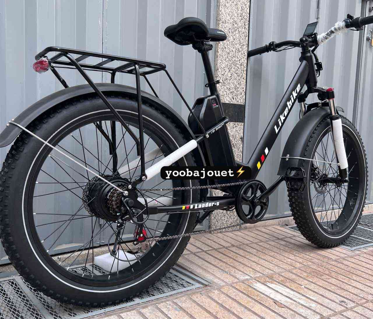 🔥 أقل تمن وأحسن جودة عند YOOBAJOUET 😉

🚲⚡️ VÉLO ÉLECTRIQUE LIKEBIKE LANDER-S ⚡️🚲

✔️ Marque : LIKEBIKE LANDER-S
✔️ Démarrage bouton
✔️ Moteur 720W MAX 💪
✔️ Batterie Lithium 48V 🔋
✔️ Charge max : 150KG
✔️ Frein à disque avant et arrière 🛑
✔️ Mode électrique autonomie : 40KM ➖ 50KM
✔️ Mode assistance autonomie : 65KM ➖ 85KM
✔️ Vitesse max : 47KM/H ⚡️
✔️ Jantes aluminium
✔️ Porte-bagage
✔️ Garde-boue avant et arrière
✔️ Amortisseur avant réglable
✔️ Écran LCD intelligent 📱
✔️ 5 Modes de vitesse
✔️ Changement Shimano 7 vitesses ⚙️
✔️ Feu avant LED + Feu stop LED 💡
✔️ Klaxon électrique 📢
✔️ Indicateur de batterie
✔️ Siège cuir confortable 🪑
✔️ Pneus 26 pouces
✔️ Charge rapide 54V ⚡️

✅️ Qualité & Garantie 💯

📢 عرض خاص ومحدود 😉

🚛 Livraison disponible partout au Maroc الرباط, المغرب


**إذا كنت صاحب هذا الإعلان وتريد حذفه لأي سبب، رجاءا أرسل رسالة إلى الدعم الفني**