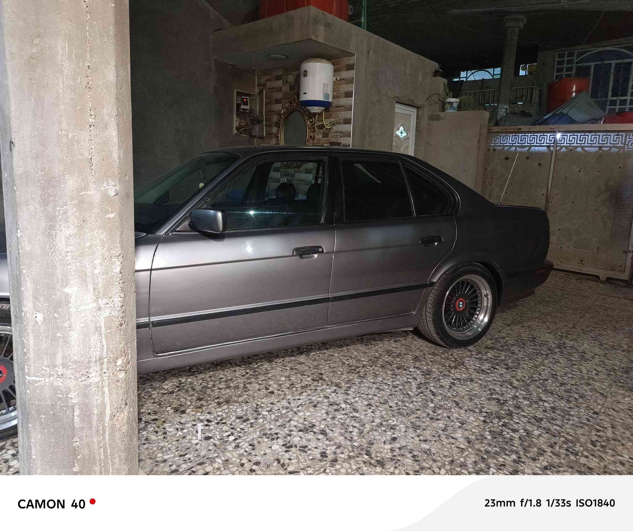 السلام وعليكم 
بي ام موديل ٩٥حجم ٥٢٥ رقم كركوك بسمي تحويل ثاني يوم هزه جديده تخم تاير مكاني بغداد 
***********
