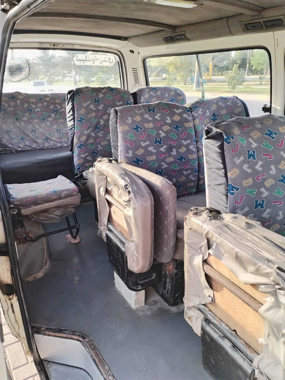 السلام عليكم
سياره حره دوريه 2016 مكفوله مكينه وكير وكهربائيات مصفره غرامه وهيئه ومرور مكانه كربلاء خطه سيف سعد 
السعر 55 وبيه مجال
للاستفسار الاتصال على الرقم
***********
***********
