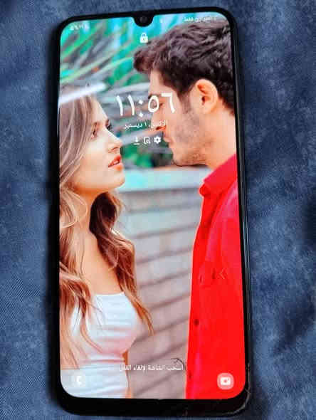 سامسونك M21
الذاكرة 64 
الرام 4 
الجهاز شغال شرط بدون خلل 
فقط هاي الطخة من جوة ما تبين 
شرط ما تأثر كلشي 
بوبجي 60 فريم 
السعر 45 شراي راسلني او اتصل 
***********
