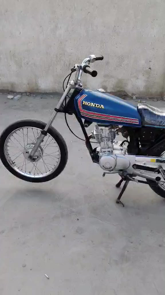 اعيد النشر بسبب الوعود الكاذبه دراجه للبيع مكفوله من كلشي  شراي اتصل ***********
