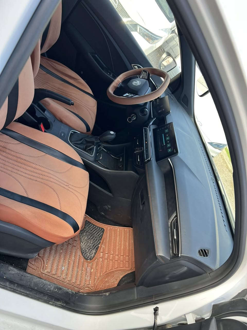 Mg 3 2025
زه مان ٩ هه زار رؤيوه بي بؤياخ بي سارد گيرو مه كينه و 
كاره باي به شه رت ته حويل و خرامه به شه رت ***********
