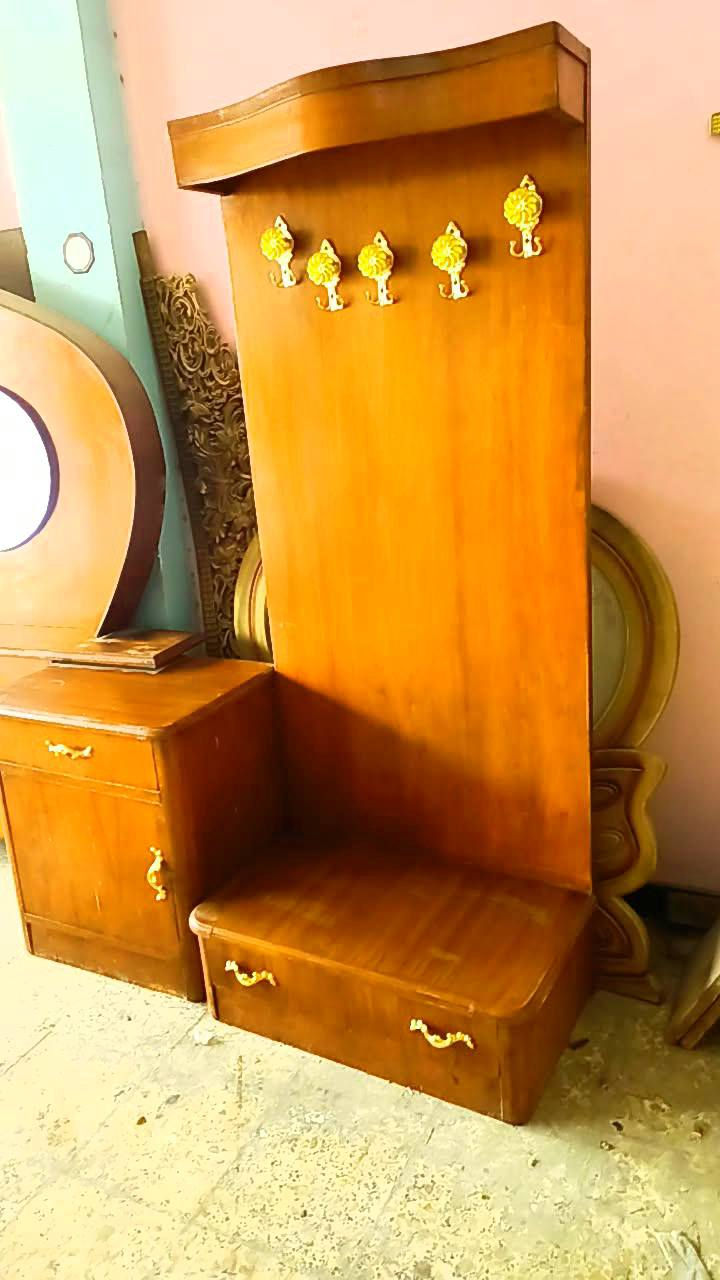 غرفة ام 6 ملحق داخل وخارج صاج شغل ثكيل ضهر كنتور جرجوبة براغي بلوك صاج جديدة جدا وسعر مناسب بغداد الشعب ***********
