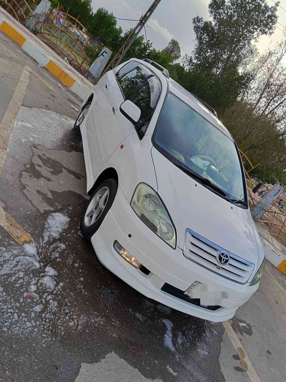 السلام عليكم ابسم موديل 2002 بصره تحويل مباشر توويل اصل جاهزه مكينه كير حداديه تخم تاير  كارتون حساس كامره خلفي امامي جاهزه أحله من صور سعره 125
***********
***********
