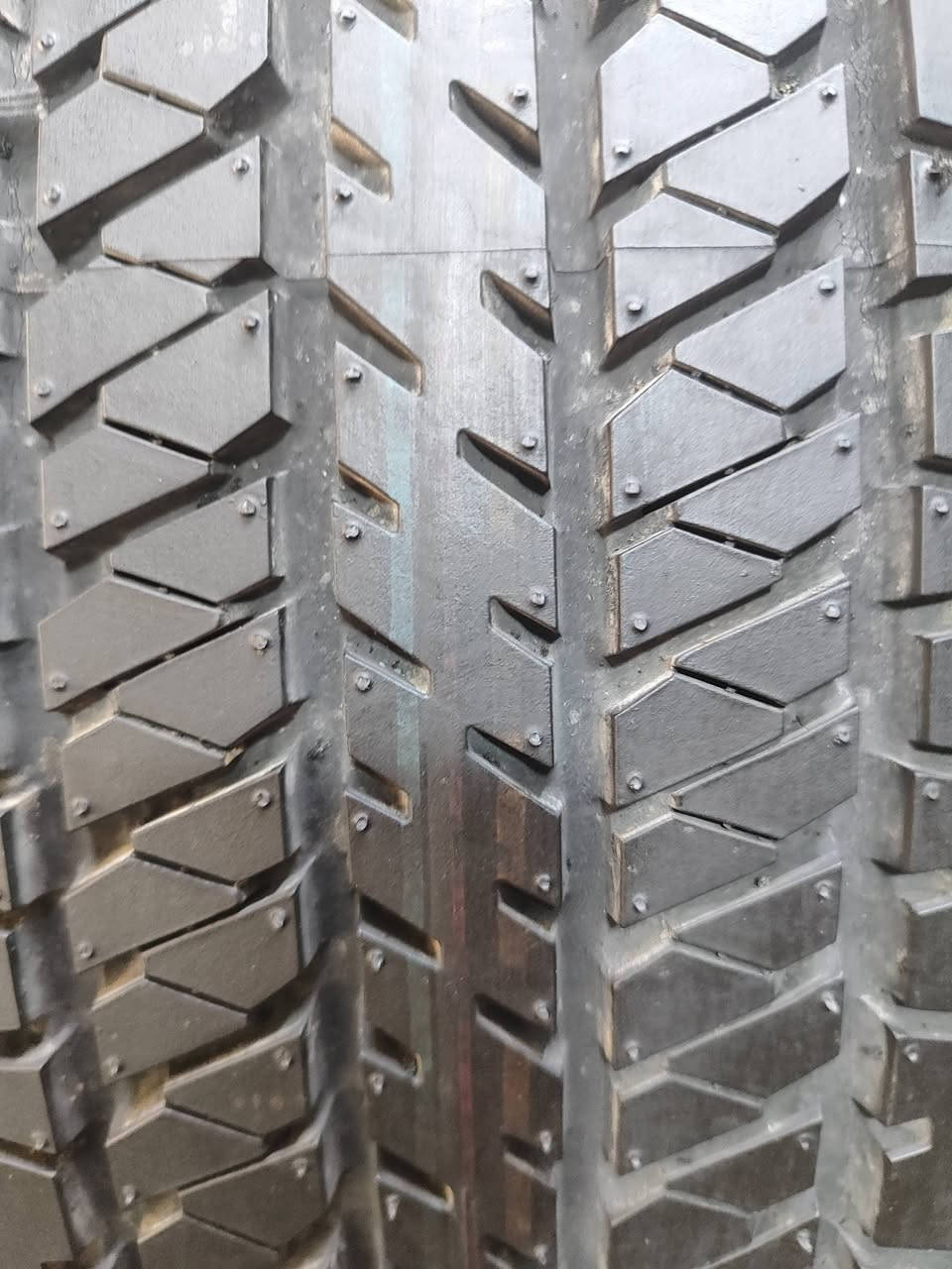 تايرات ياباني زوج ب90
نظافه 90/100
***********
***********
