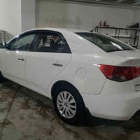 سیراتو • ٢٠١١ • تعليق