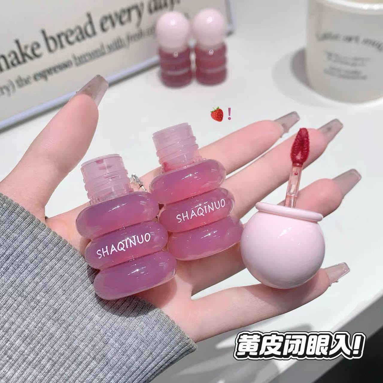 💄 Shaqinuo Pink Mist
إذا تدورين على حُمرة تجمع بين اللون القوي والخفة، فهذا "الليب ماد" من شاكينو هو الاختيار الصح!
قوام "كلاودي" خيالي: ملمسه مثل الغيمة أو القطن على الشفايف، يملي الخطوط ويعطي مظهر (Blur) يجنن بدون ما يكتل

سعر القطعة 3الف

#صابون_الجلسرين #العناية_بالبشرة #كنوز_الطبيعة #جملة #تجار #العراق #منتجات_طبيعية #عرض_مميز


**إذا كنت صاحب هذا الإعلان وتريد حذفه لأي سبب، رجاءا أرسل رسالة إلى الدعم الفني**