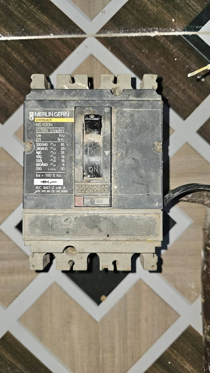 مكلف بنشر كلهن ب25


**إذا كنت صاحب هذا الإعلان وتريد حذفه لأي سبب، رجاءا أرسل رسالة إلى الدعم الفني**