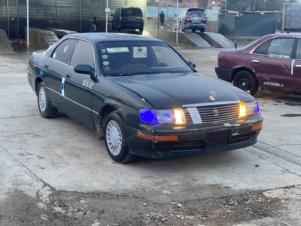 للبيع 
بطه كص 
محرك كير شرط يشك الكاع 
تخم تاير جديد
صدر جديد 
السياره جاهزه ماناقصها شي مكان السيآره تكريت الأستفسار آتصل ع صاحبها 
***********
