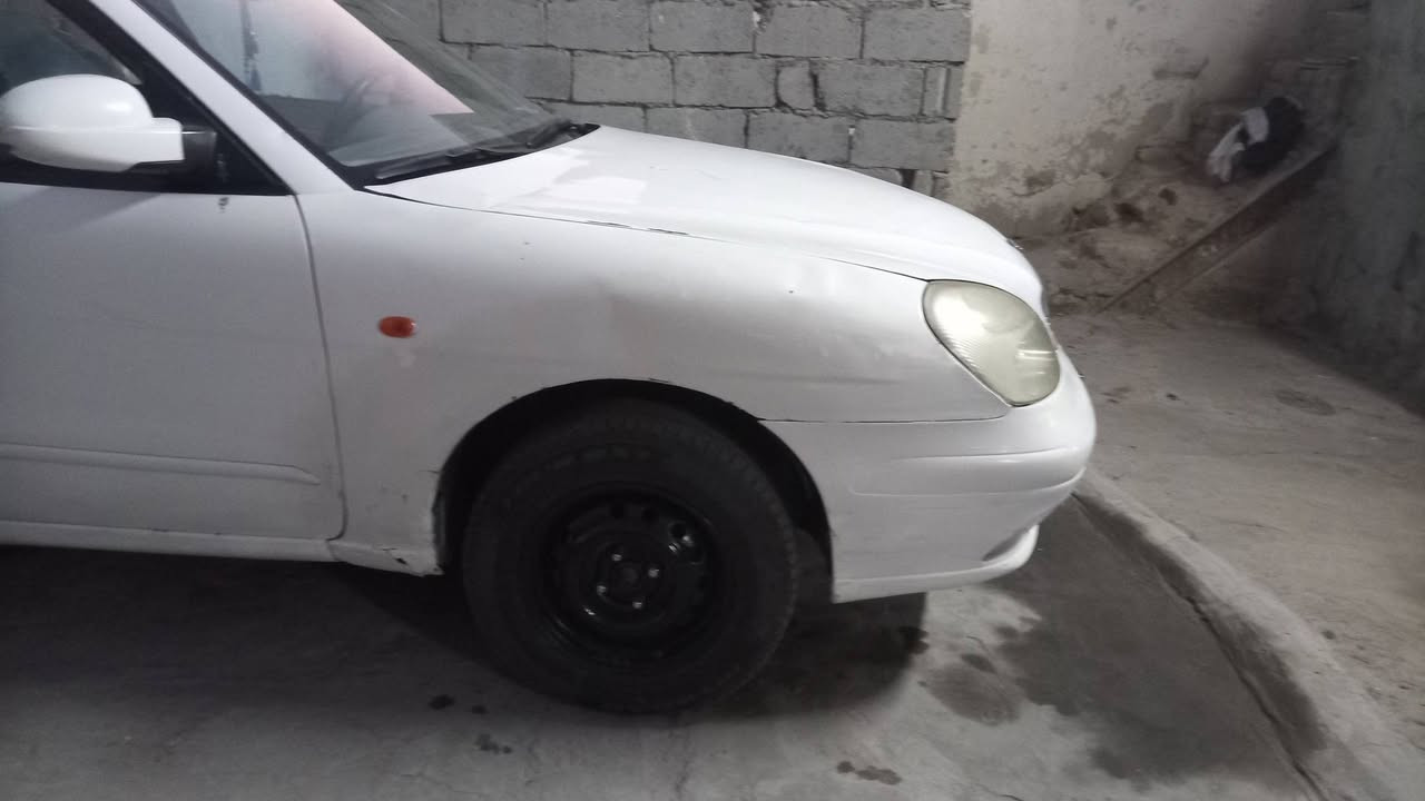 نوبره موديل ٢٠٠٠ مكينه كير مكفولات حداديه جديده تخم تايرات  باتري جديد دوشمه جديده رقم بغداد بسمي مكفوله من الضربه السعر ٣١بيه مجال مكاني بابل ***********
