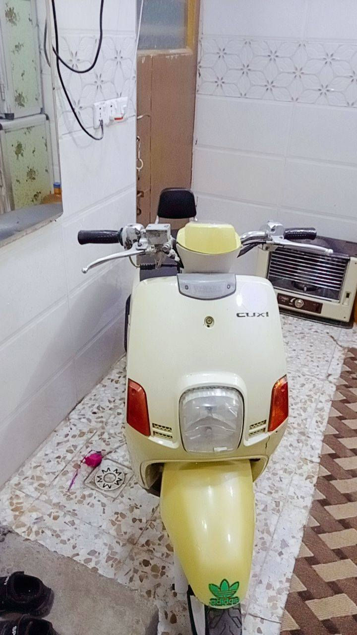 سلام عليكم دراجه بوليس للبيع
الدراجه مصار شهر من نازله من الرمبه
السعر 750 وبيه مجال حك الجيه مستعجل على بيعته كلش ***********
