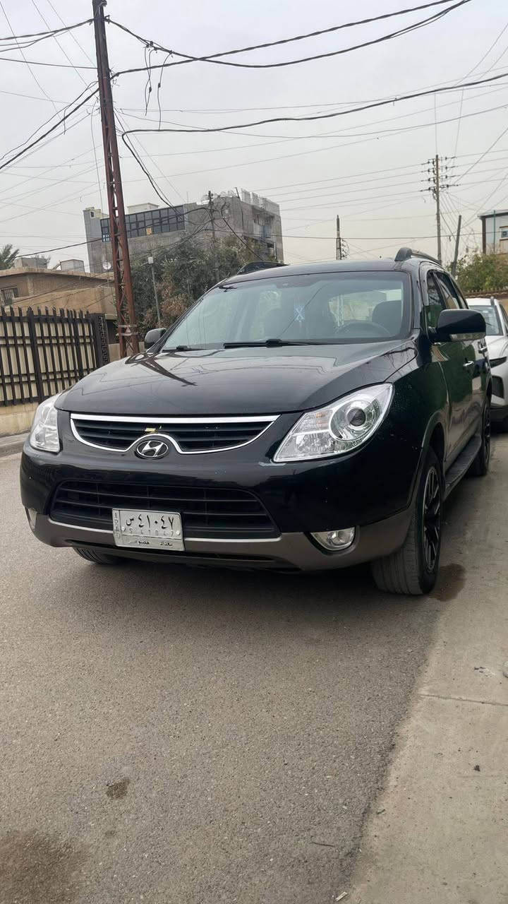 سلام عليكم للبيع فيركروز مديل 2012 خليجيه بيه حادث جفيه وبيه صبغ عام مكينة بيه بخار قليل كير صدر تخم تاير كله جديد تبريد ثلج سياره جاهزة من جميع نواحي رقم بغداد تحويل مباشر سياره فول مواصفات فتحه تحكمات استيرن شاشه كشنات جلد كهرباء بصمه جنطه كهرباء مكان بغداد حي الحسين مقابيل لبانزين خانه مال حي العامل سعر 90 وبيه مجال للطيبين رقمي ***********
