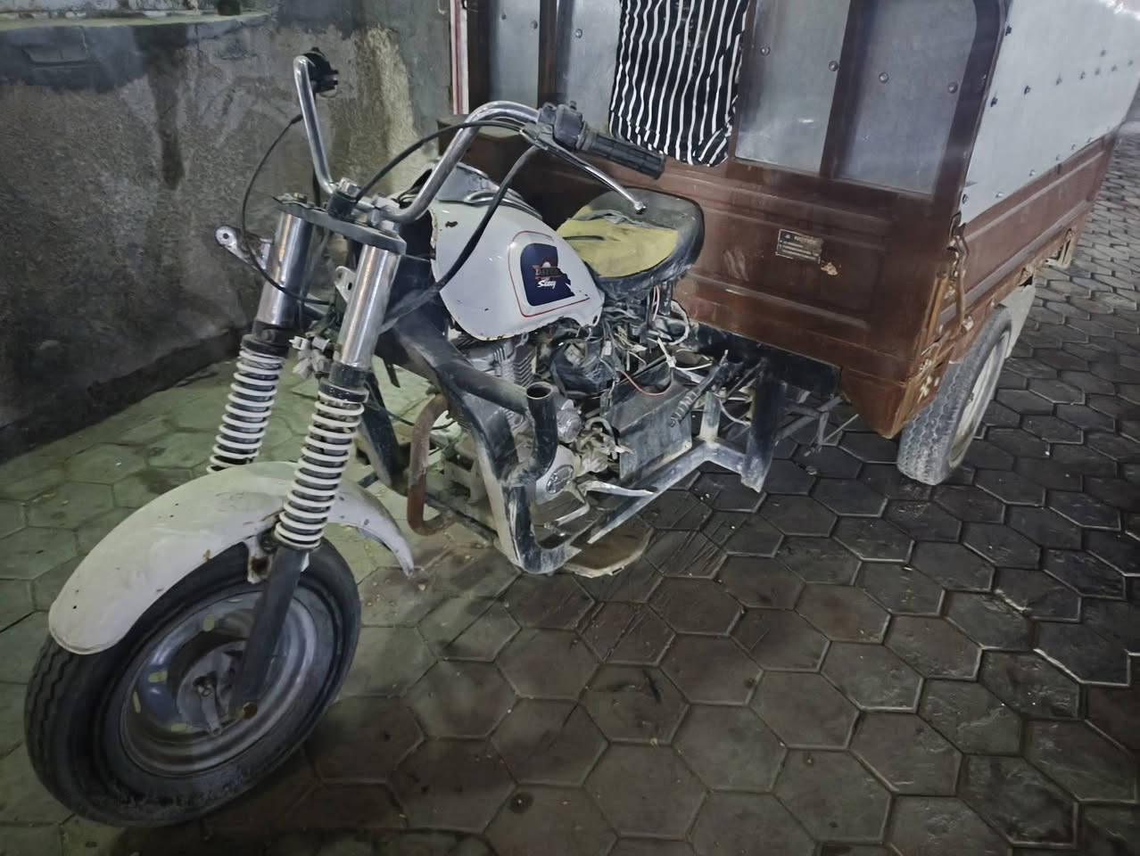 السلام عليكم ستوته للبيع 2021 بدون اوراق مكفوله من سرقة مكاني ناصريه  ***********
