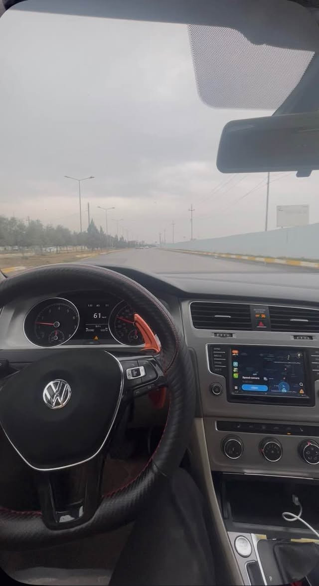 Golf gtiمۆدیل ٢٠١٧ مەکینە ١٨ تۆربۆ سەیارەکە کامل جوان  کاری بۆ کراوە بۆ بە نسبەت بۆیاخ :٥ پارچەی بۆیاخە بۆ زانیاری زیاتر *********** Singapore
