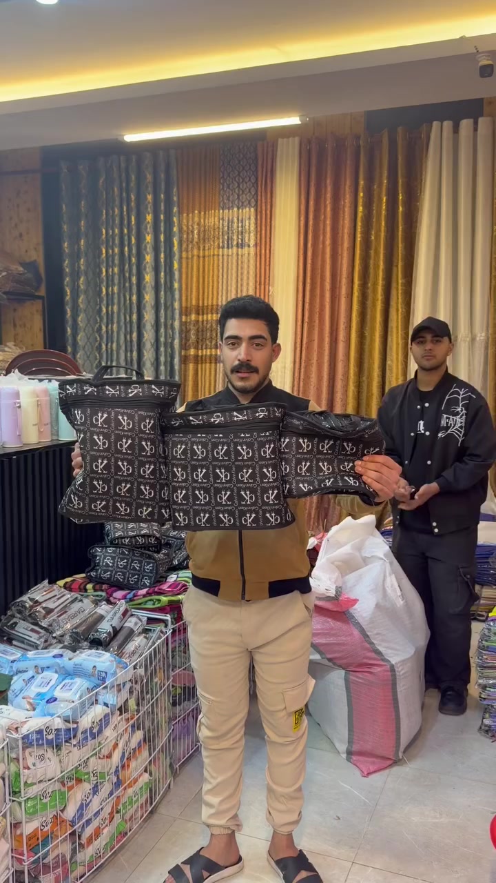 سيت الجنط ٣ قطع بعرض خاص ٣ ونص  من لولو سنتر حي سومر


**إذا كنت صاحب هذا الإعلان وتريد حذفه لأي سبب، رجاءا أرسل رسالة إلى الدعم الفني**