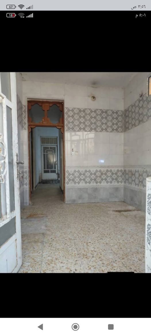 دار للايجار المساحه 100م طابق واحد غرفه صاله مطبخ كليدور مجمع صحيات كراج حي الصحه قرب بيت ابو النسر مبلغ الايجار 350 نهائي  للاستفسار ***********
