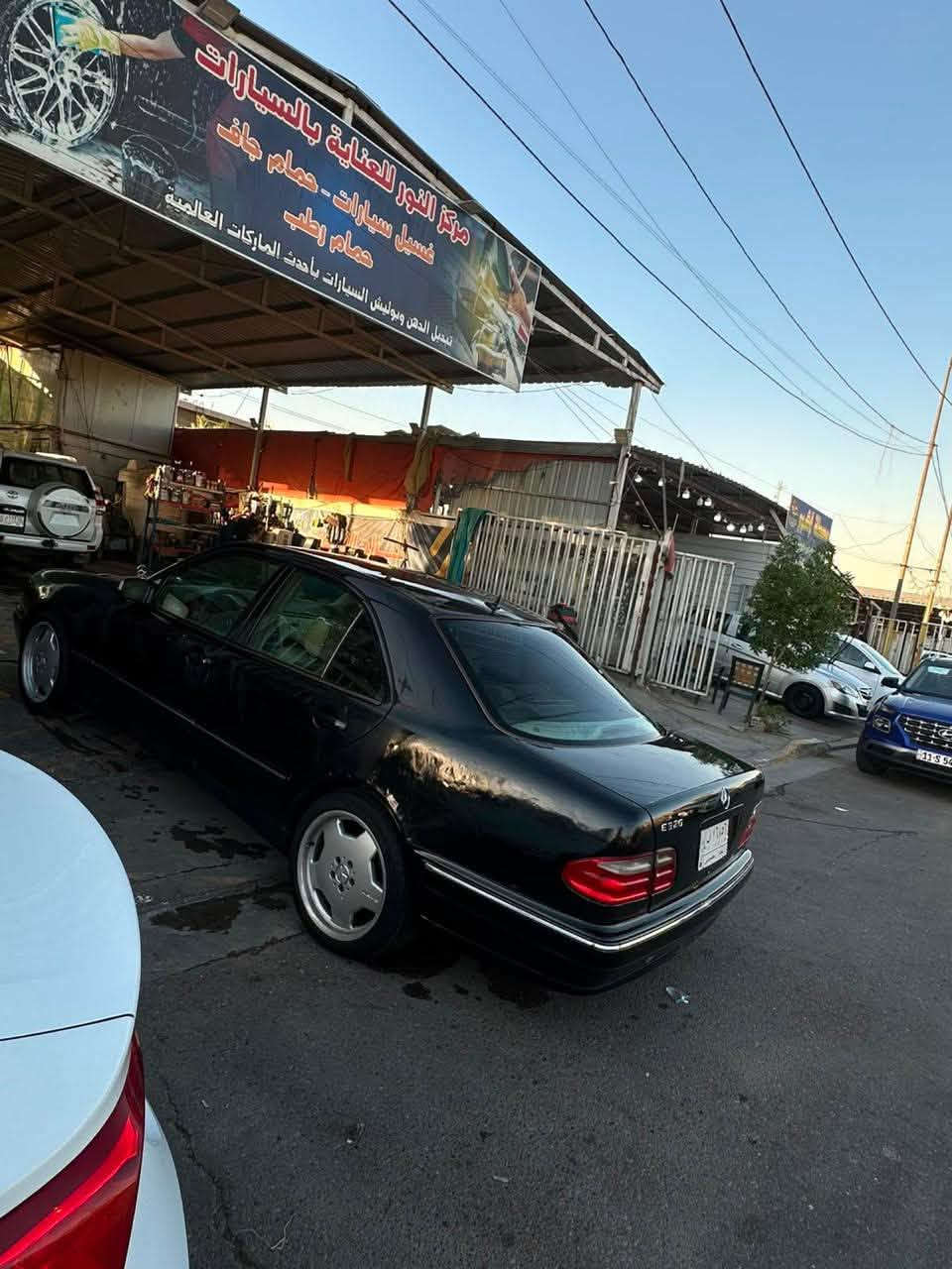 مارسيدس موديل 2000 وارد يابان اللون اسود محرك 320 غرفة جلد حمصي تخم ويل 2 سايز AMG تخم تاير جديد لايتات زنون شركةكير محرك كفاله تبريد شغال السياره ويه التبري نص رقم الماني بأسمي سنويه لغاية 2028 السعر 95 بيها مجال
***********
