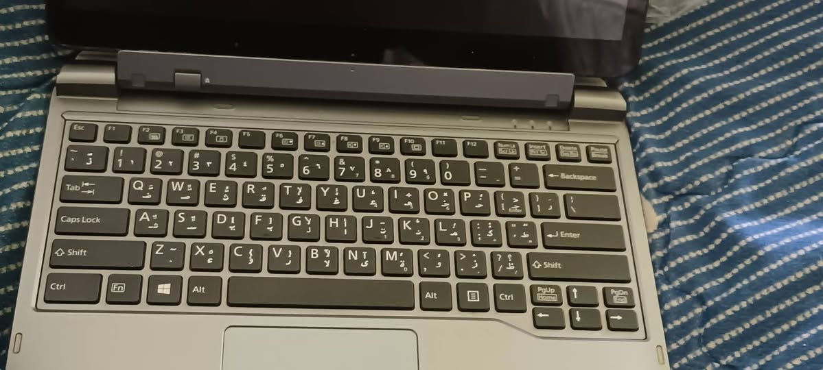 السلام عليكم ورحمة الله وبركاتة حاسبهFUJITSU للبيع بيها كسر ب شاشه اي تأثيرات ع نمس
او حركه كلش ماعليها تنمس عادي اي ثكل مابيها 
المعالج: Intel Core i3-1115G4.
الرام: 8 جيجابايت.
الهارد: 256 جيجابايت SSD.
الشاشة: 15.6 بوصة FHD.
السعر 325وبي مجال


**إذا كنت صاحب هذا الإعلان وتريد حذفه لأي سبب، رجاءا أرسل رسالة إلى الدعم الفني**