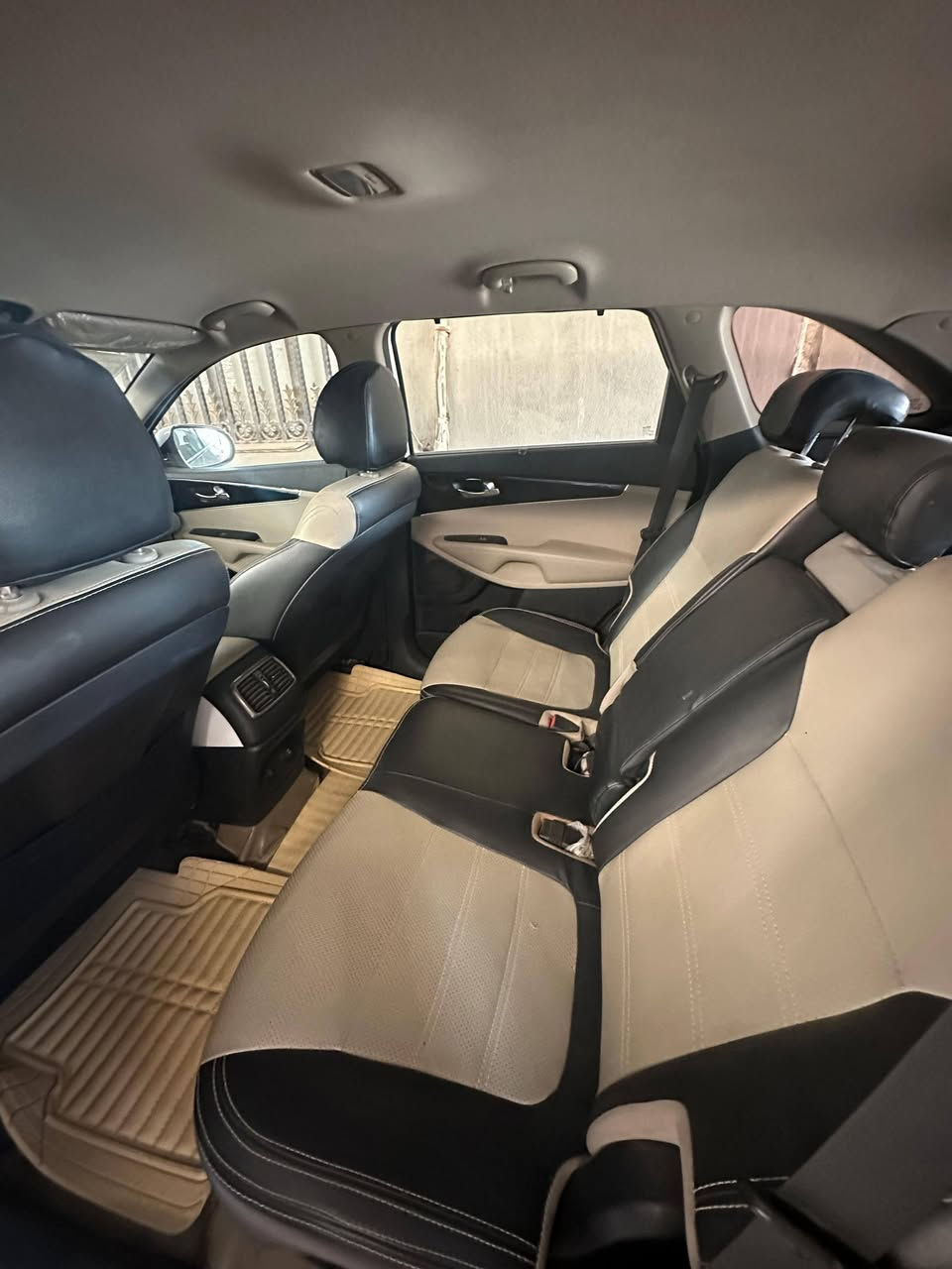 السلام عليكم 
سورتنو 2019 رقم قادسية باسمي تحويل مباشر 
بيها تبديل جاملغ و بنيد 
سيارة جاهزة و ما عايزة شيء 
مكاني الديوانية الحمزة الشرقي 
*********** بي واتساب 
اتصال فقط ما موجود على الفيس
