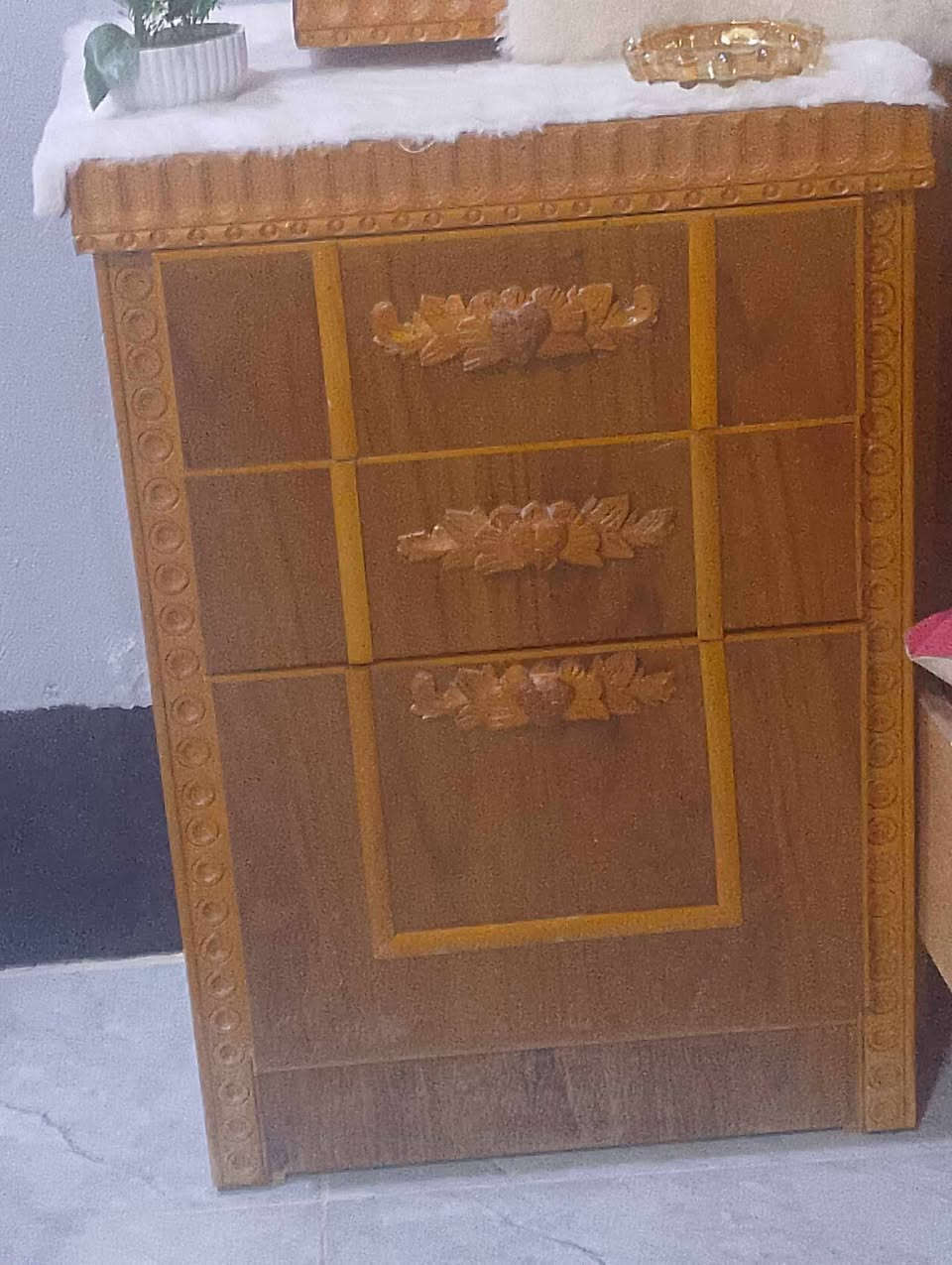 سلام عليكم غرفه اخشاب عراقي خشب نضيف مابي اي عيب السعر 550
وبيها مجال


**إذا كنت صاحب هذا الإعلان وتريد حذفه لأي سبب، رجاءا أرسل رسالة إلى الدعم الفني**