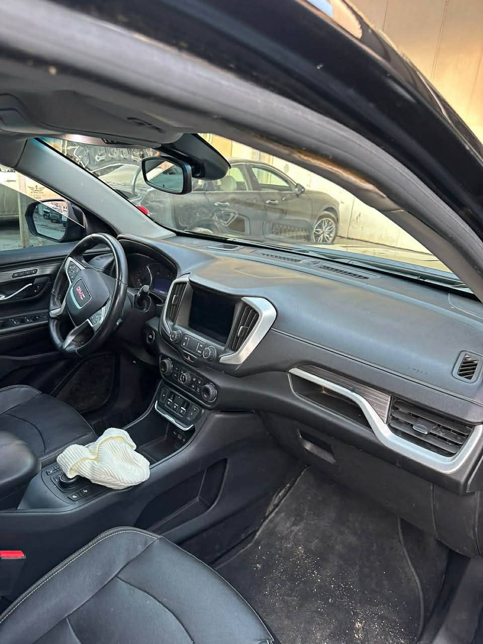 جیمسی تیران مودیل 2021 فول مواصفات 3 قطعە نص صبغ سیارە پانوراما فول فول فول مواصفات سیارە جاهزە کلە بشرط رقم وسنویە جدید رقم دهوك 
سعر 137
***********
***********

جیمسی تیران مۆدێل 2021 فول مواصەفات 3 پارچەو نیو بۆیاغە سەیارەکە پانۆرامایە فول فول فول مواسەفاتە رەقەم و سەنەوی نوییە رەقم دهۆک سەیارەکە بەشەرت بێ تەقەو ڕەقە 
نرخ 137
***********
*********** كركوك, العراق
