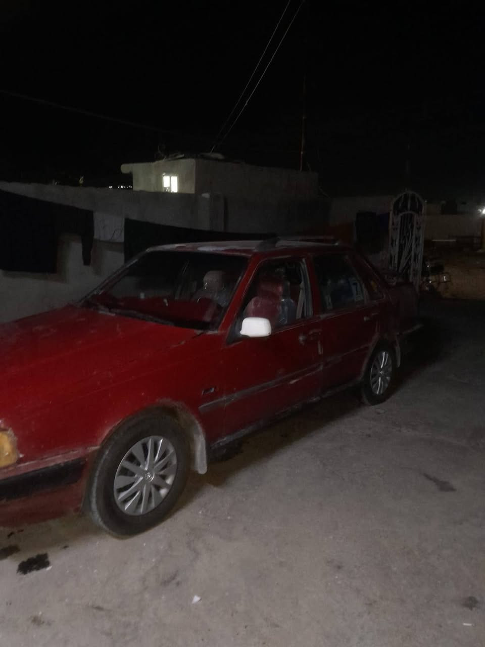 السلام عليكم فولفو للبيع موديل 1991 جير محرك شرد طائرات 4 جده السياره الجديده شرط ما مض ثانويه ابيض مكاني موصل برطله رقم الهاتف ***********+*********** السعر 9 اوراق
