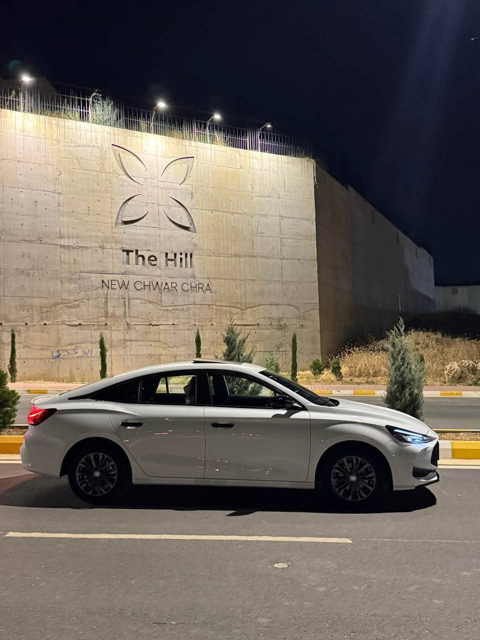 MG GT 2025 SPORT
ئێمجی جیتی ٢٠٢٥  سپۆڕت فوول مواسەفات

ماوەی ڕۆشتن: 13,000 کم

بۆیاخ:
بێ بۆیاخ، بێ تەرزە، بێ کرانەوە، بێ گۆڕاوە، بێ بۆیاخ ئەستوور.

ماشاءاللە، لە شەریکە چۆن دەرکراوە وەک بیلادی خۆی ماوەتەوە، هەموو گیانی بیلادیە و کامل کامل جوانکاری بۆ کراوە.

مواسەفاتی GT:

* سڵایت
* بەسمە
* ٦ مۆدی ئاکتیڤ(شاشە فوول ئاکتیڤ)
* ویلی ٢٠ ئینج، تازەترین ویلی بیلادی
* کوشن جلد
* ٣٦٠ پلە کامێرا
* ٣٦٠ پلە حاسە
* تەحدید سورعە
* داشکامی بیلادی
* دەبڵ گێڕ (عادی، ئۆتۆماتیک)
* ئۆتۆ هۆڵد
* برێک بەسمە
* ئاوێنە شەفت لە کاتی داخست ئەخەویت
* ئاوێنە ئیشارەت
* لایتی پێشەوە (دەبڵ عەدەسە، زینۆن، لید)
* لایتی پشتەوە (کامل لید)
* صندوق شەفت
* ١٢ مکەبەرە
* زۆر مواسەفاتی تر

* کامل سێرڤس کراوە
* ڕۆنی گۆڕاوە
* چوار تایەی تازەی تایلەندی بیلادی لە ژێرە

‎گێڕ و مەکینە و تەبرید و کارەبایات و تەقە و ڕەقە بە شەرت.
گێڕ و مەکینە نەکراوەتەوە بە شەرت.

ڕەقەم و سەنەوی تا ٢٠٣١ تازەیە
تەحویل غرامە وەکالەت بە شەرت

ناونیشان: سلێمانی
ڕەقەم: هەڵەبجە

پەیوەندی:
📞 *********** (WhatsApp)
📞 ***********
