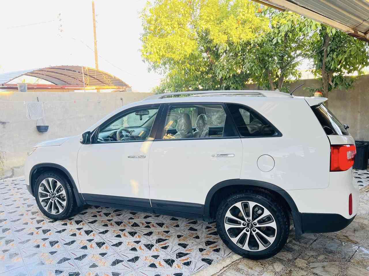 🛑سورنتو خليجي2013شكل حديث 

🛑فول الفول مواصفات 1/1

🛑رقم سليمانيه بأسمي أنيسنويه لغاية 2030 فحص وهزه جديد 

🛑سياره كفاله عامه قطعه وحده تبديل بلاد🌹
 🛑بصمه تشغيل
🛑بصمة ابواب
🛑شاشة كبيره اندرويد
🛑كاميره بلادي
🛑اشاير بالمري
🛑المري شفط كهربائي 
🛑مري ترحيب تفتح عند الاقتراب

🛑بردات بلاديه
🛑حساس امامي بلادي
🛑حساس خلفي بلادي

🛑يدات نيكل بلاديه
🛑سستم نيكل كامل بلادي
🛑محرك ٢٤٠٠ دوش مكفول
🛑7راكب
🛑3قطع تبريد مركزي  

🛑تحكم ستيرن جهتين
🛑كروزات سرعه
🛑بلوتوث وتحكم تلفون بالستيرن
🛑مايك تلفون بلادي امامي و خلفي

🛑مود درايف
🛑4 انظمة قياده
🛑لد مطري
🛑تخم ويل كب19كروم بلادي
🛑12 ايرباك
🛑كاميرا بلاديه
🛑لد زنون بلادي امامي
🛑لد خلفي
🛑لد ابواب ترحيب مع التشغيل
🛑موسيقى ترحيب مع التشغيل
🛑تخم تاير جديد
🛑سعر (173شراي يخابرني مو شراي لا تعبني)
((مكاني ديالى المقداديه ***********❤️))
