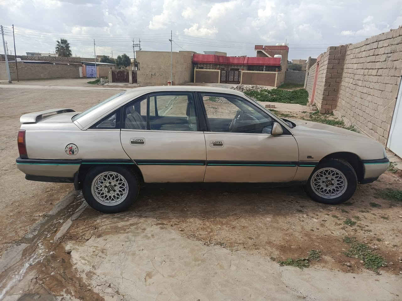 السلام عليكم  اوميجا رقم نينوى شرطه التحويل لا مقلوب لا مقصوص فقط صبغ جماليه عنوان مول بعشيقه  سعر 30 بي مجال. ***********.  موديل 92
