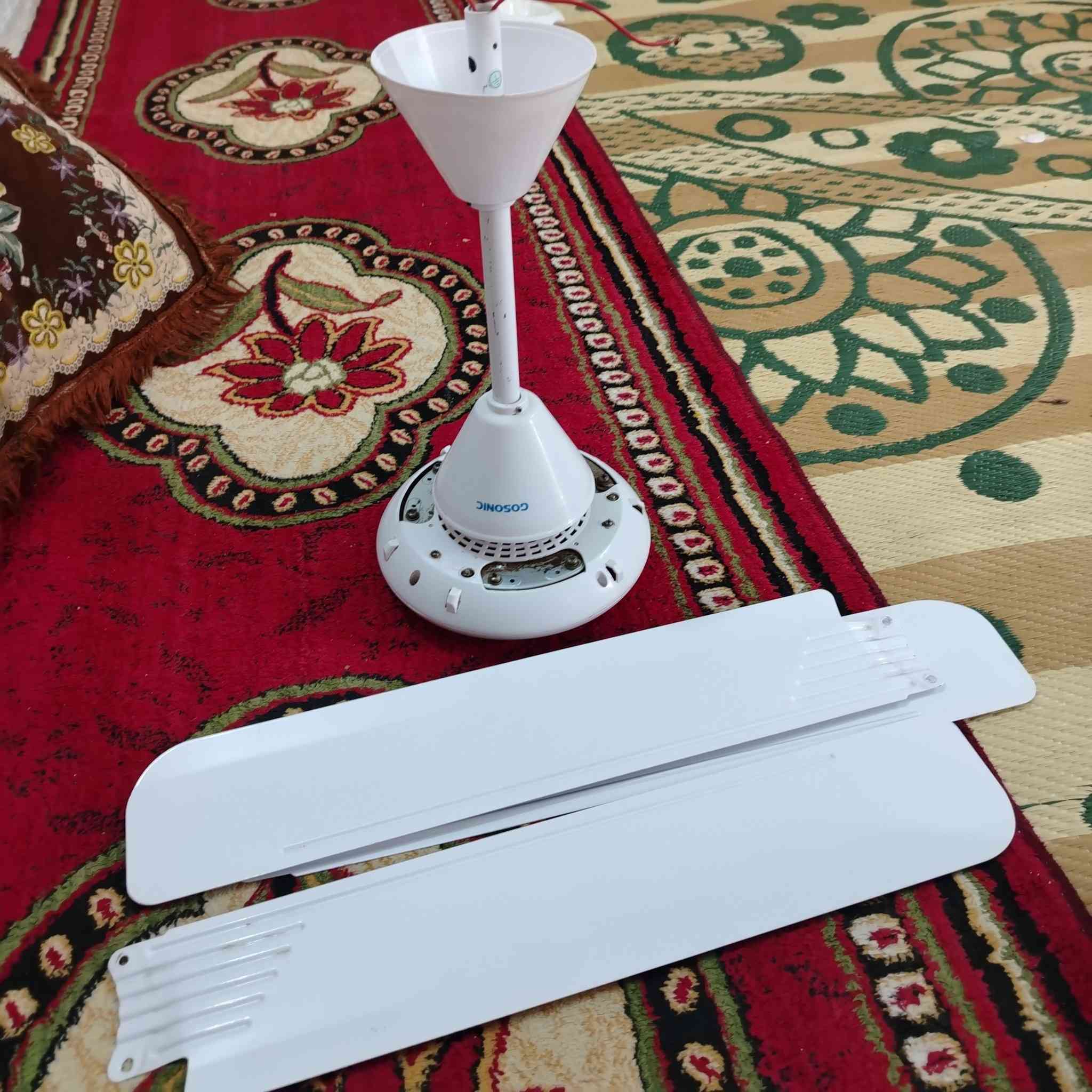 للبيع طباخ كريازي الأصلي ب ٢٠٠ الف مروحه ب ٢٠ الف اتصل ***********
