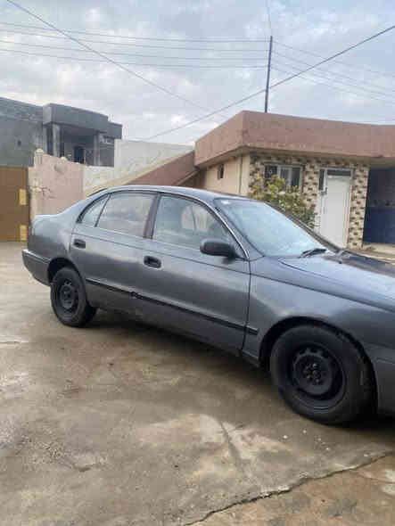 كرونا 93 آني الشرعي 
هزه قبل أسبوع السياره نضيفه مال شغل مال رزق بيها كابون محرك كير شرط 
سعرها 40 المكان القياره 
***********
