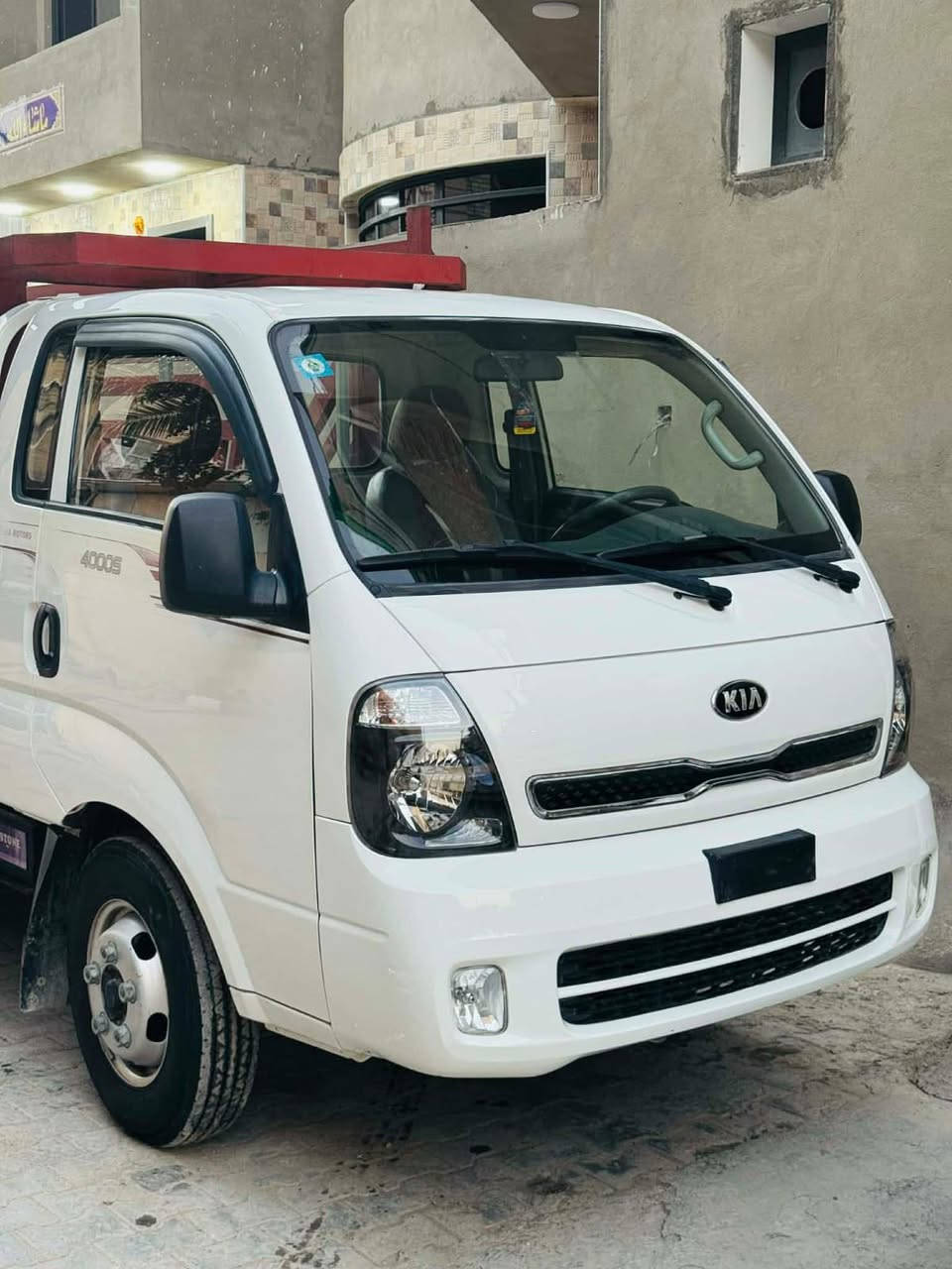 كيا فحل موديل 20 ماشيه 42 باسمي رقم إنكليزي سنويه لسنه 30نظيفه جدا جديده بمعنى الكلمه  رقم بغداد للاستفسار  
السعر 160الاتصال على الرقم ***********
