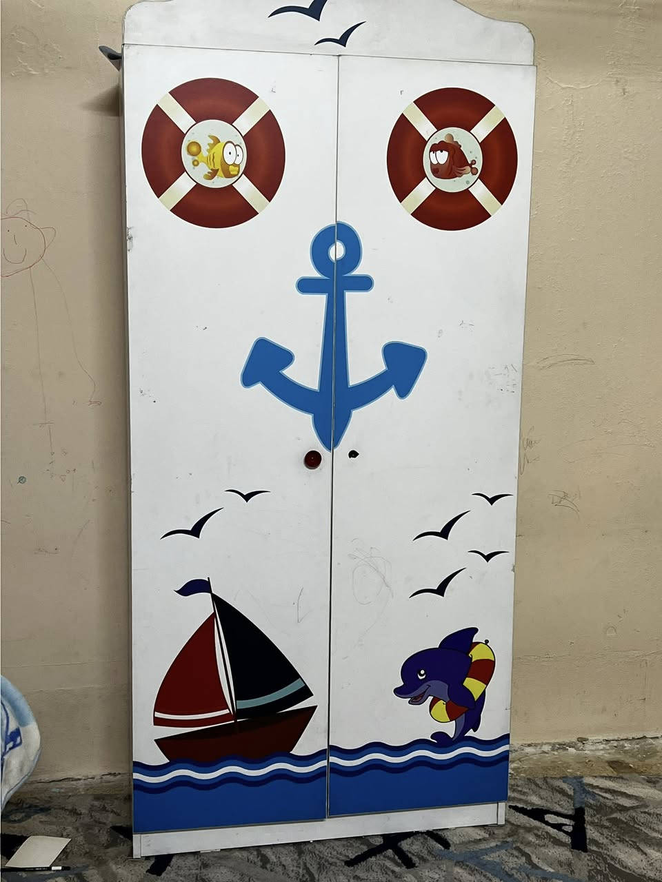 السلام عليكم عندي تخت للبيع نفر ونص وكنتور رايدتهم ب250 وبيهم مجال


**إذا كنت صاحب هذا الإعلان وتريد حذفه لأي سبب، رجاءا أرسل رسالة إلى الدعم الفني**